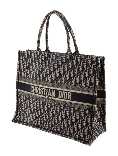 grosse dior book tote bag